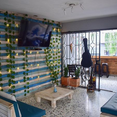 Key West Hostel Medellin Exterior photo